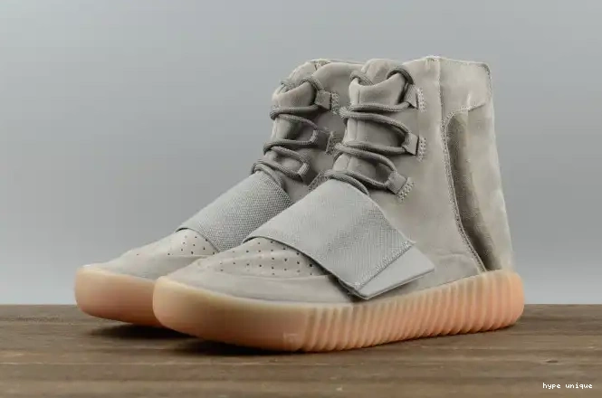 hype GLOW GUM LIGHT GREY 750 YEEZY ADIDAS DARK BB1840 BOOST 0601